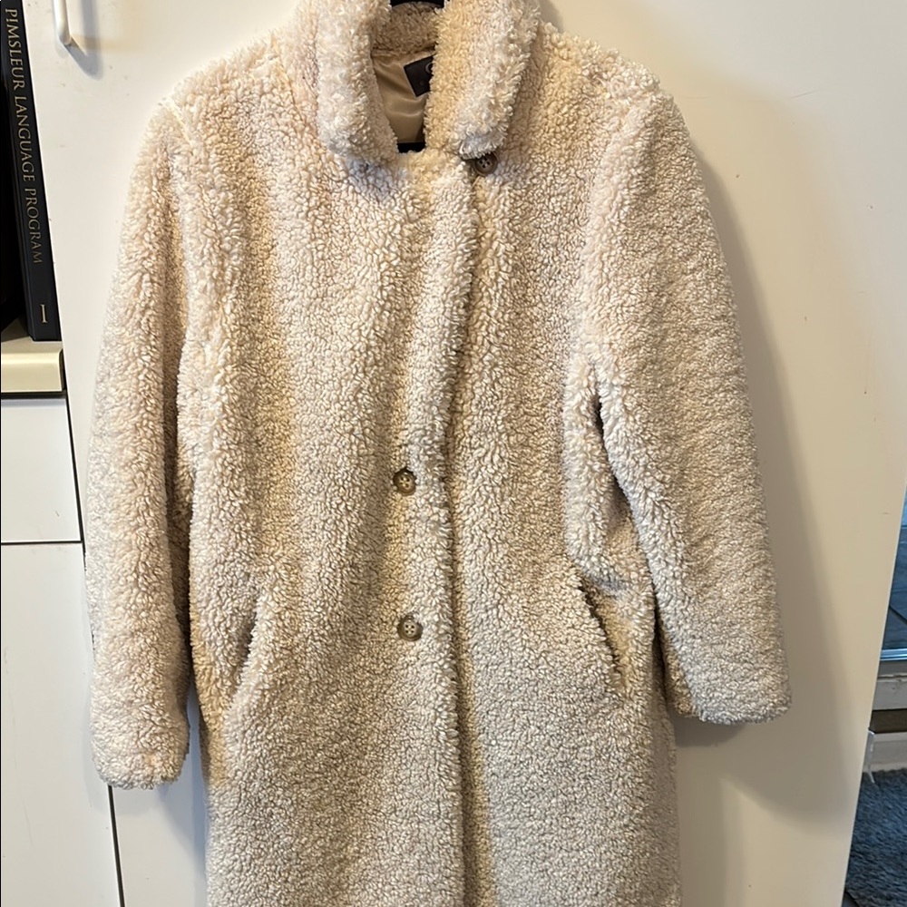 Women's Cream Teddy Coat by Gallery Sz large